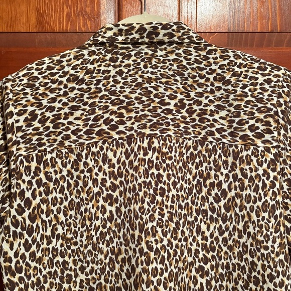 Donn Kenny Leopard Print Button Down Top Brown & Tan Size PL - Picture 5 of 9